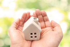 【マイホームなんて無理？】年収300万円でマイホーム　〜ローコスト住宅という選択肢〜